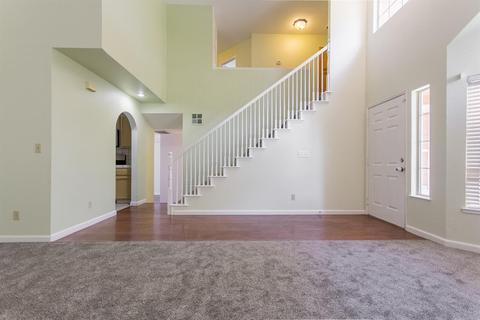 737 Parkston Ct, Modesto, CA 95357 photo 10