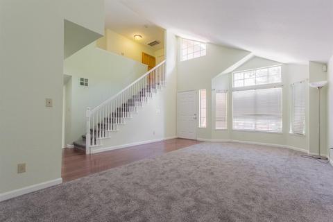 737 Parkston Ct, Modesto, CA 95357 photo 9