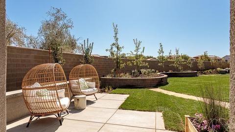 986 Camborne Dr, Manteca, CA 95336 photo 2