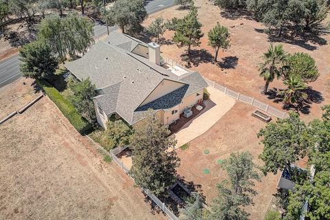 1733 American River Trl, Cool, CA 95614 photo 24