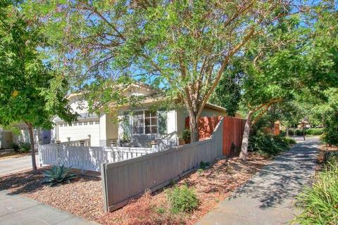 2357 Roualt St, Davis, CA 95618 photo 2
