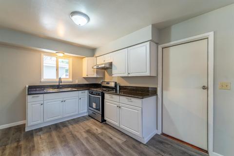413 S Emerald Ave, Modesto, CA 95351 photo 8