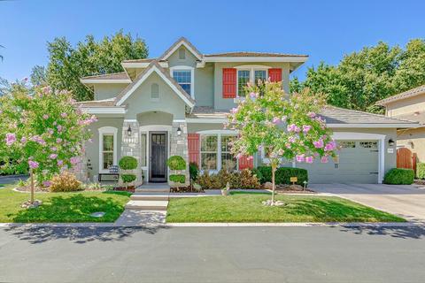 1121 Los Robles St, Davis, CA 95618 photo 3