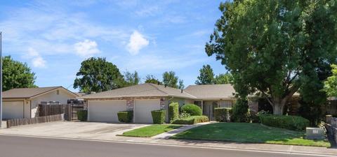 2808 Park Oak Dr, Lodi, CA 95242 photo 2
