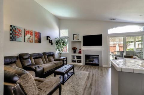 1645 Lavelle Smith Dr, Tracy, CA 95376 photo 6