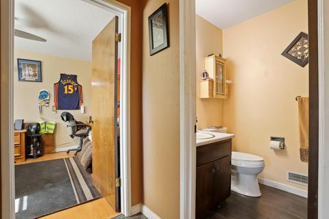 1101 Springcreek Dr, Modesto, CA 95355 photo 19