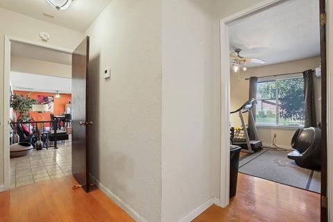 1101 Springcreek Dr, Modesto, CA 95355 photo 26