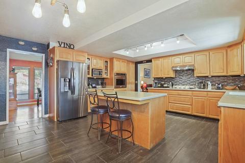 1101 Springcreek Dr, Modesto, CA 95355 photo 15