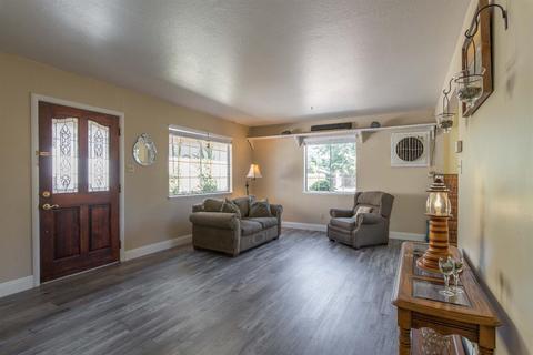 9436 Erwin Ave, Orangevale, CA 95662 photo 17
