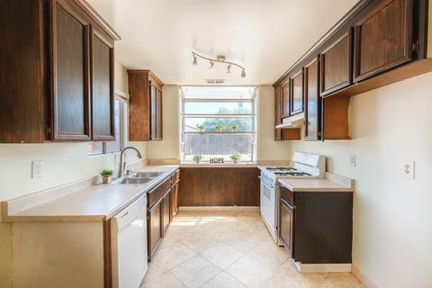610 O, Lathrop, CA 95330 photo 11