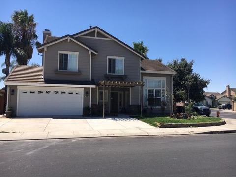 1886 Rail St, Manteca, CA 95337 photo 1