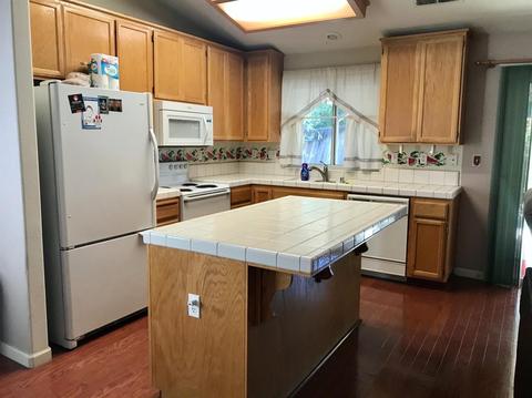 240 Sentinel Dr, Modesto, CA 95357 photo 2