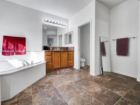 51 Nostalgia Ave, Patterson, CA 95363 photo 40