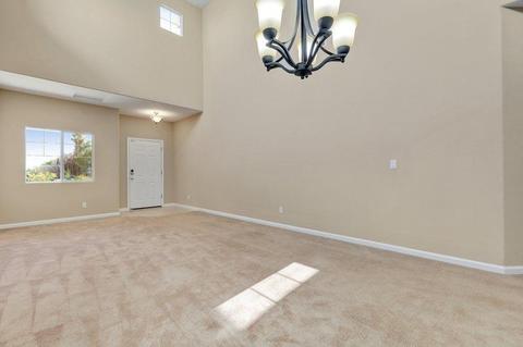 1876 Calaveras Ln, Tracy, CA 95377 photo 6