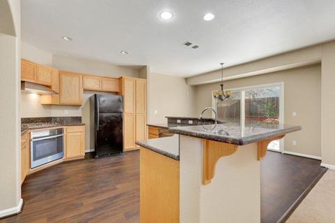 1876 Calaveras Ln, Tracy, CA 95377 photo 7