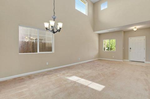 1876 Calaveras Ln, Tracy, CA 95377 photo 5