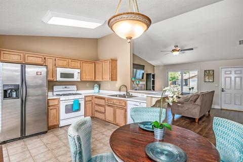 3620 Eagle Crest Cir, Antelope, CA 95843 photo 10