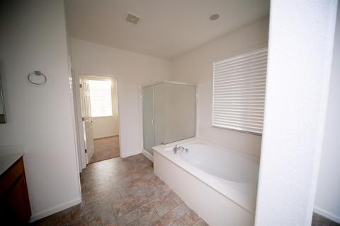 4642 Fireside Dr, Turlock, CA 95382 photo 17