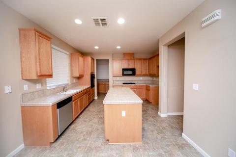 4642 Fireside Dr, Turlock, CA 95382 photo 7