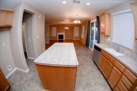 4642 Fireside Dr, Turlock, CA 95382 photo 9