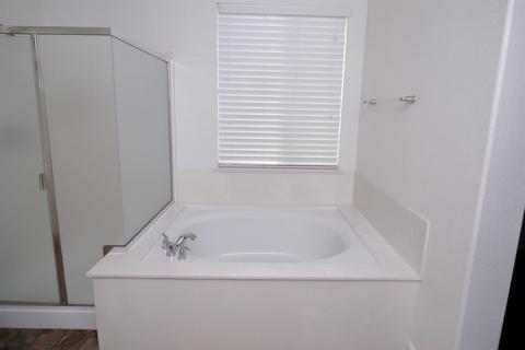 4642 Fireside Dr, Turlock, CA 95382 photo 20