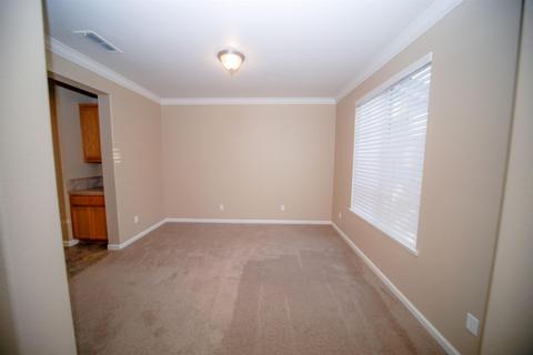 4642 Fireside Dr, Turlock, CA 95382 photo 3