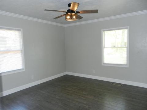 616 W Pine St, Lodi, CA 95240 photo 20