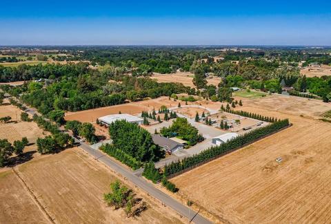 8450 Berry Rd, Wilton, CA 95693 photo 72