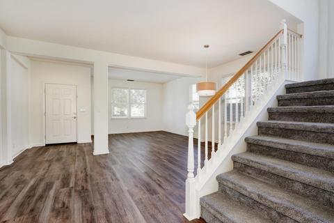 2106 Rockwell Dr, Davis, CA 95618 photo 5