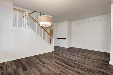 2106 Rockwell Dr, Davis, CA 95618 photo 8