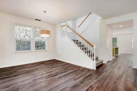 2106 Rockwell Dr, Davis, CA 95618 photo 9