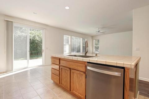 2106 Rockwell Dr, Davis, CA 95618 photo 19