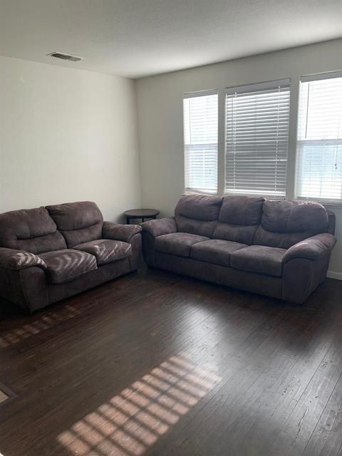 17218 Stony Brook Ln, Lathrop, CA 95330 photo 4