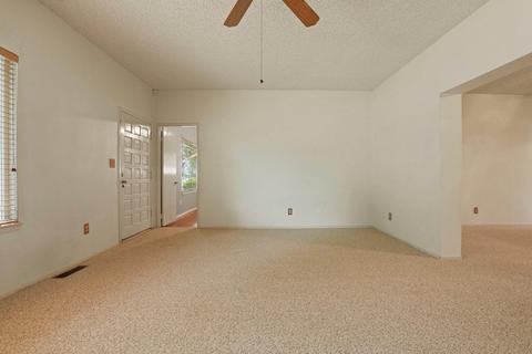 573 Park St, Turlock, CA 95380 photo 9