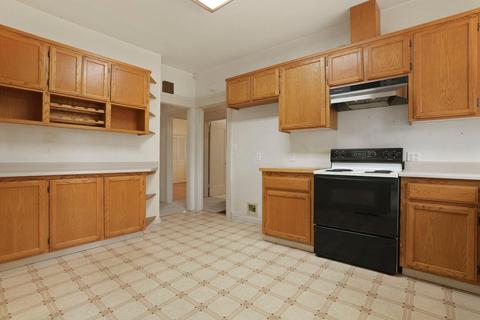 573 Park St, Turlock, CA 95380 photo 19