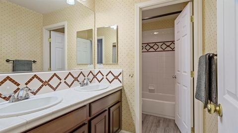 13070 Goldstone St, Lathrop, CA 95330 photo 32
