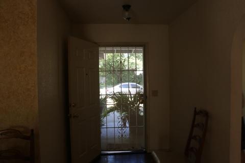 520 Hammon Ct, Patterson, CA 95363 photo 4