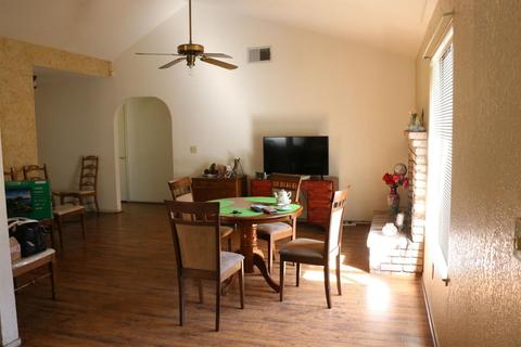 520 Hammon Ct, Patterson, CA 95363 photo 8