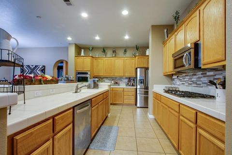 70 Aldrich, Merced, CA 95348 photo 8