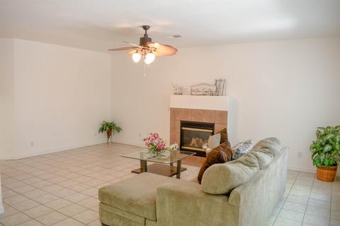 639 Gateway Dr, Merced, CA 95340 photo 4