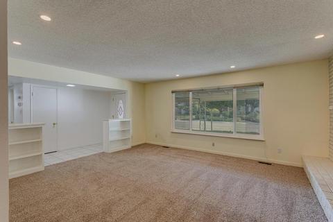 5501 Haskell Ave, Carmichael, CA 95608 photo 4