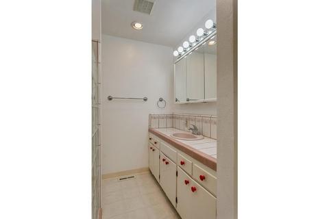 5501 Haskell Ave, Carmichael, CA 95608 photo 23