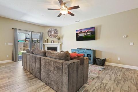 271 Rina Dr, Manteca, CA 95337 photo 3