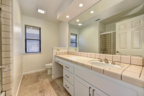 5304 Engle Rd, Carmichael, CA 95608 photo 18