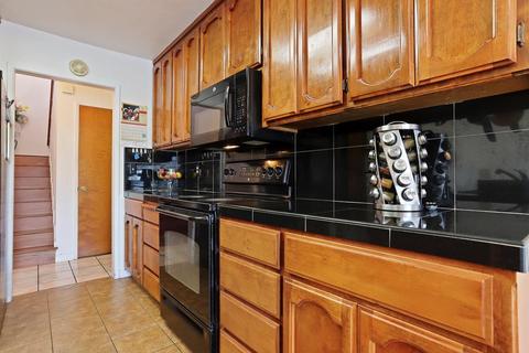 740 Ward Way, Manteca, CA 95336 photo 17
