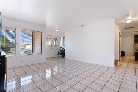 740 Ward Way, Manteca, CA 95336 photo 9