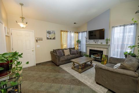 2313 Ingelnook Dr, Modesto, CA 95358 photo 6