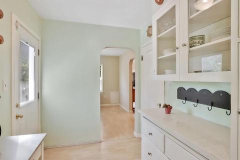 535 Olive Ave, Modesto, CA 95350 photo 13