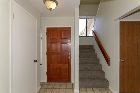 3064 Colony Park Dr, Merced, CA 95340 photo 3