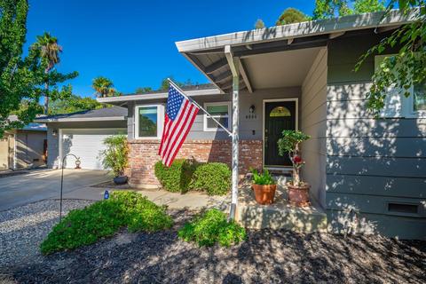 4846 Crestview Dr, Carmichael, CA 95608 photo 1